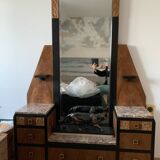 chest of drawers/dressing table