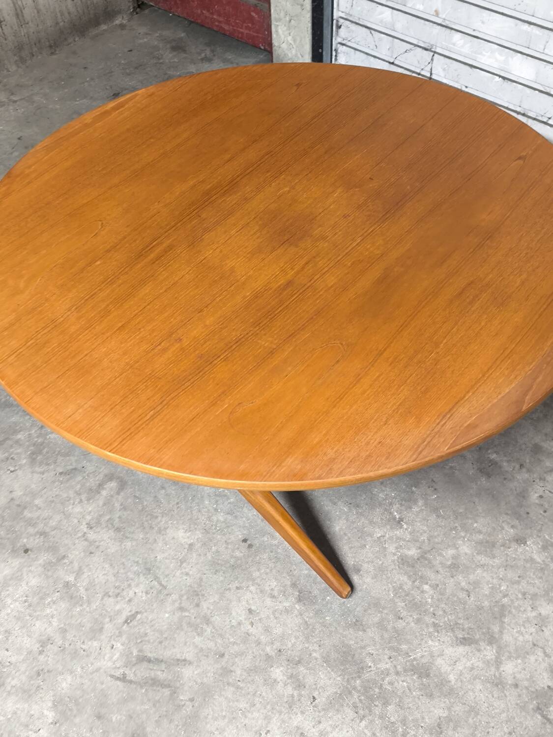 Vintage Scandinavian extendable teak table from the 1970s.
