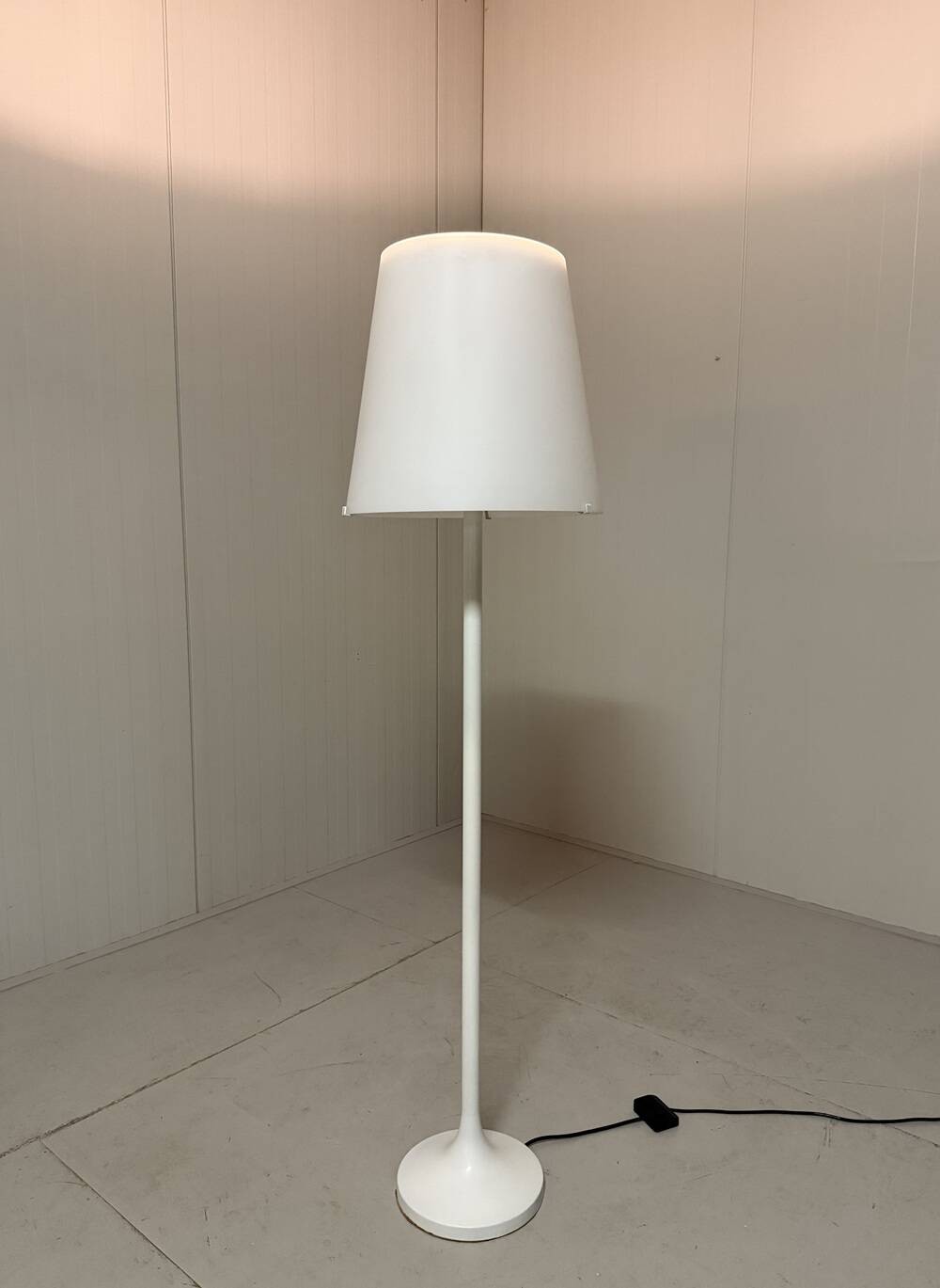 Fontana Arte floorlamp Lumen Italy 1970's