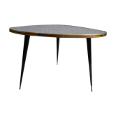 Table basse en forme de triangle dans les années 1960 grises
