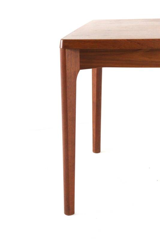 Henning Kjaernulf for extendable rectangular dining table Vejle - Danish