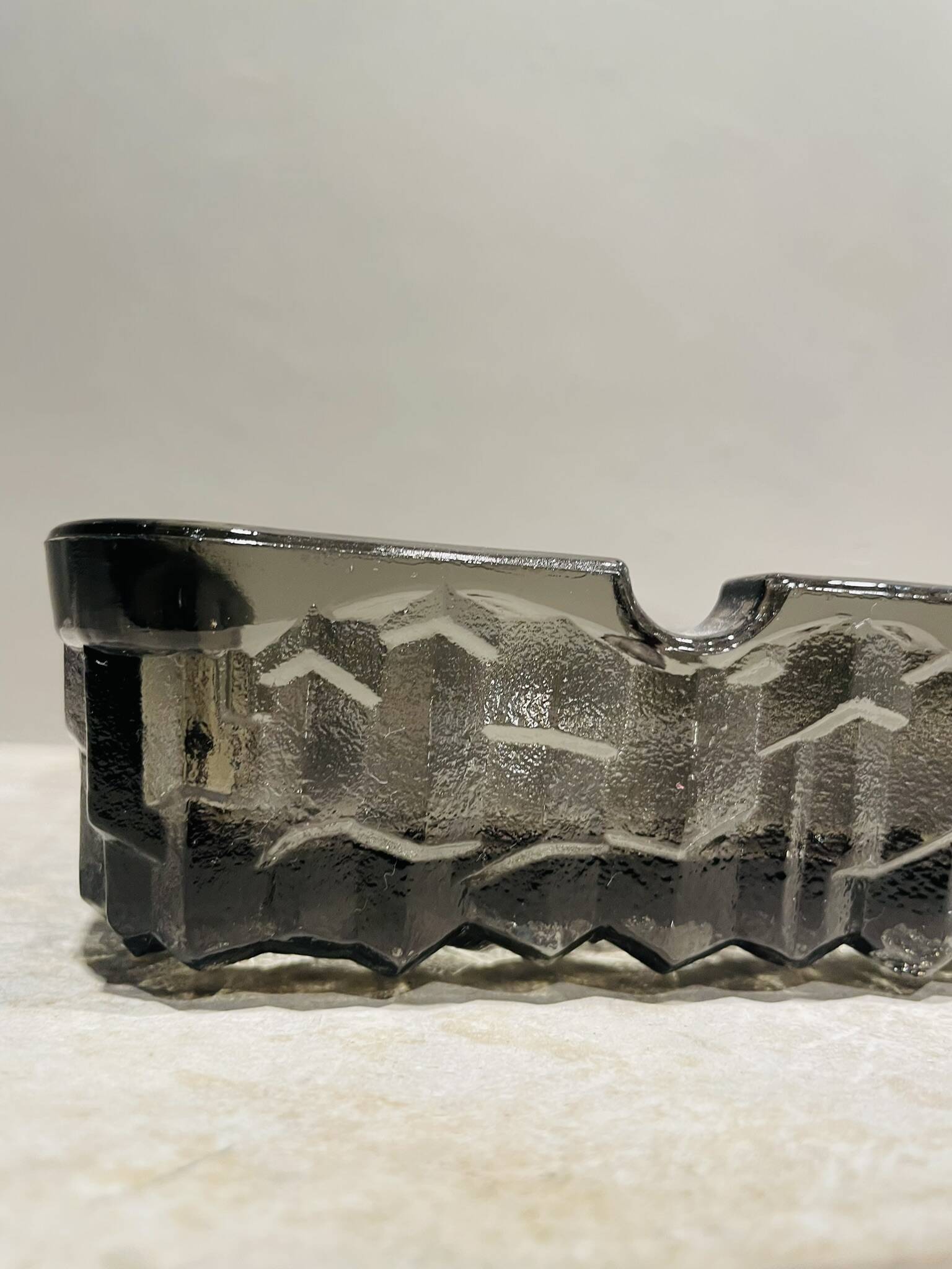 Holophane France ashtray