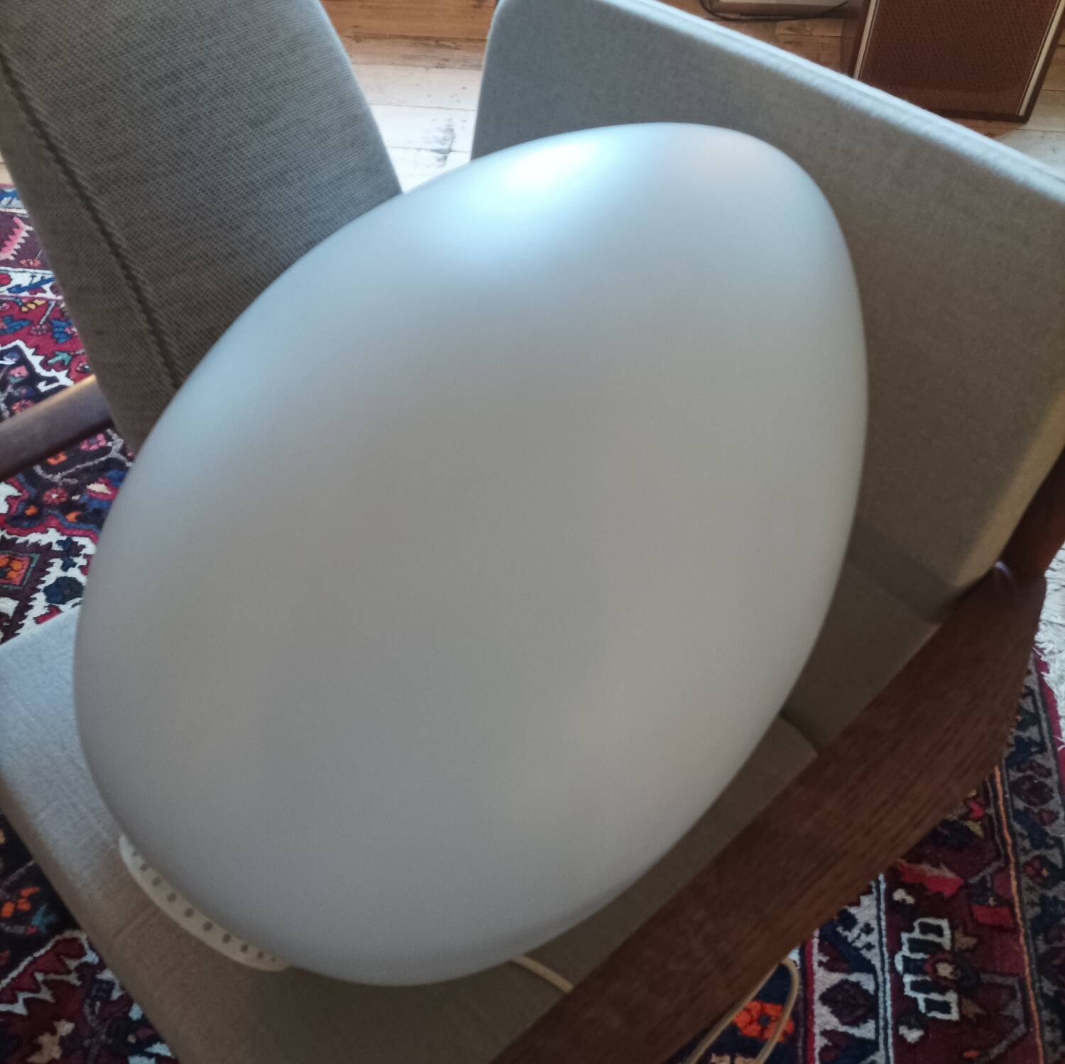 Uovo egg lamp by Ben Swildens in opaline glass Fontana Arte