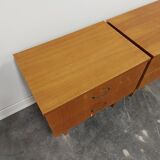 Paire de tables de chevet années 1970