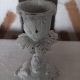 Bougeoir ancien patiné blanc grisé