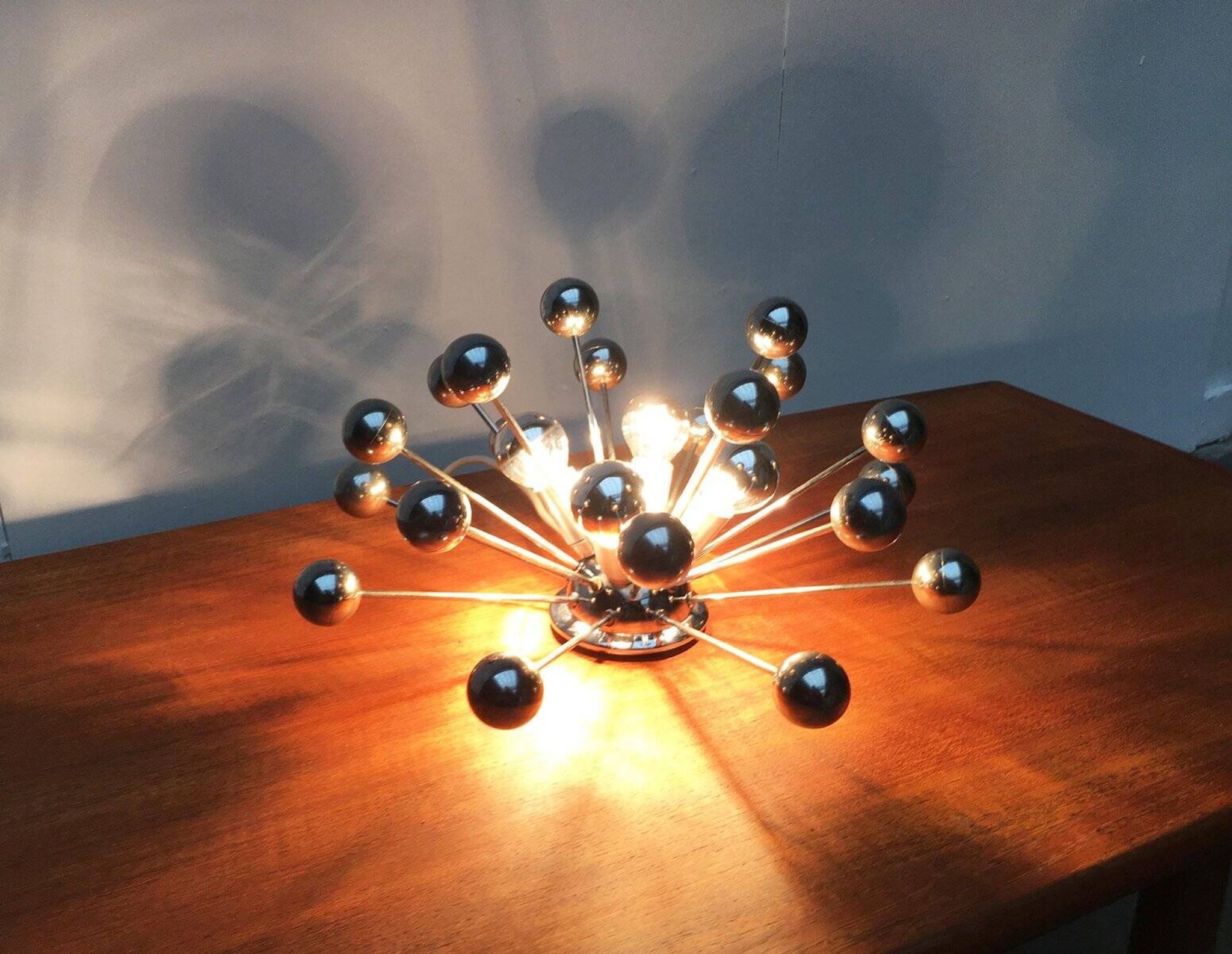 Lampe de table atomique allemande de l'âge spatial du milieu du siècle de Cosack