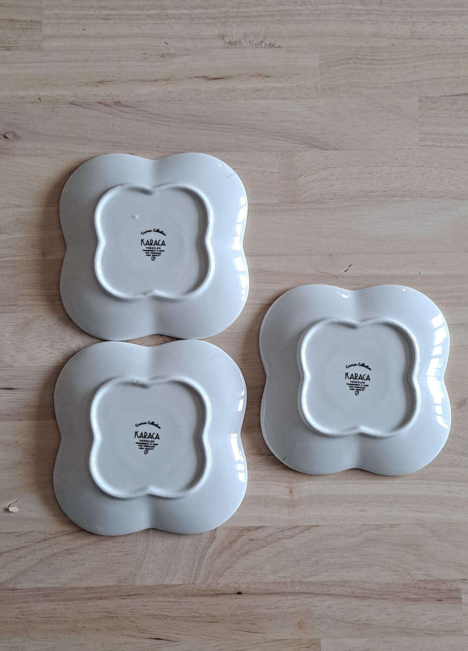 Trio of saucers porcelain with tulips