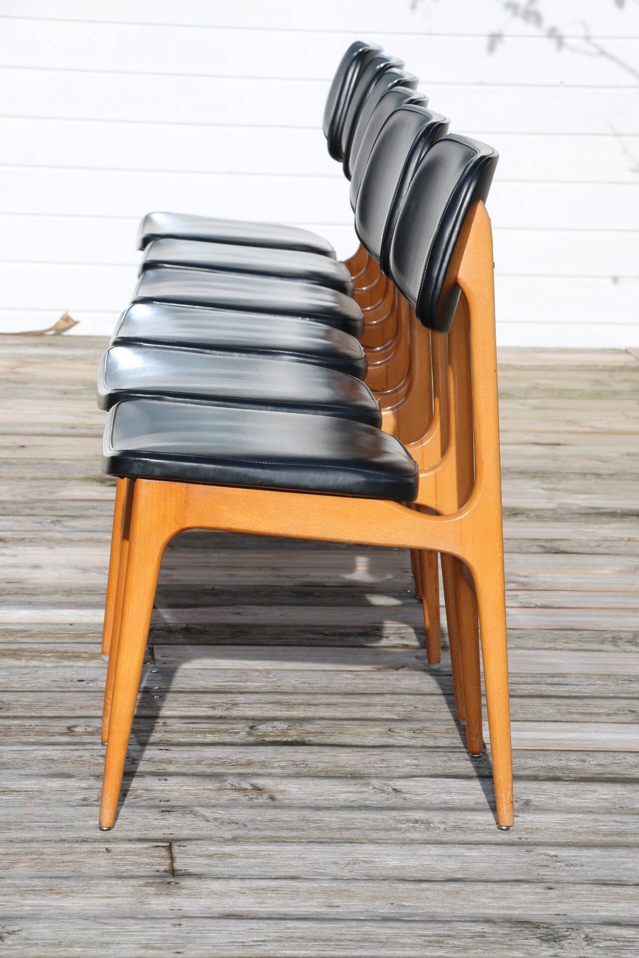 6 chaises Stella skaï noir hêtre clair