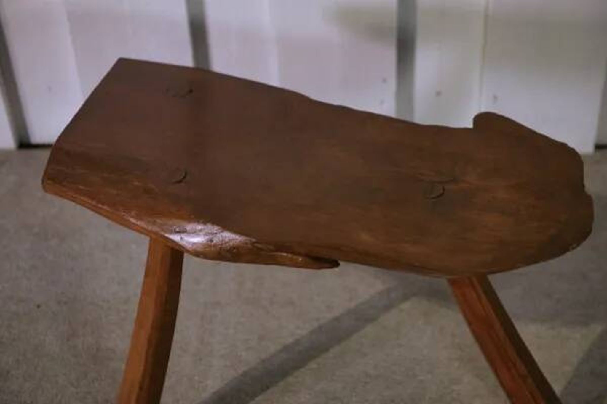 Tabouret brutaliste en chêne 1960’s