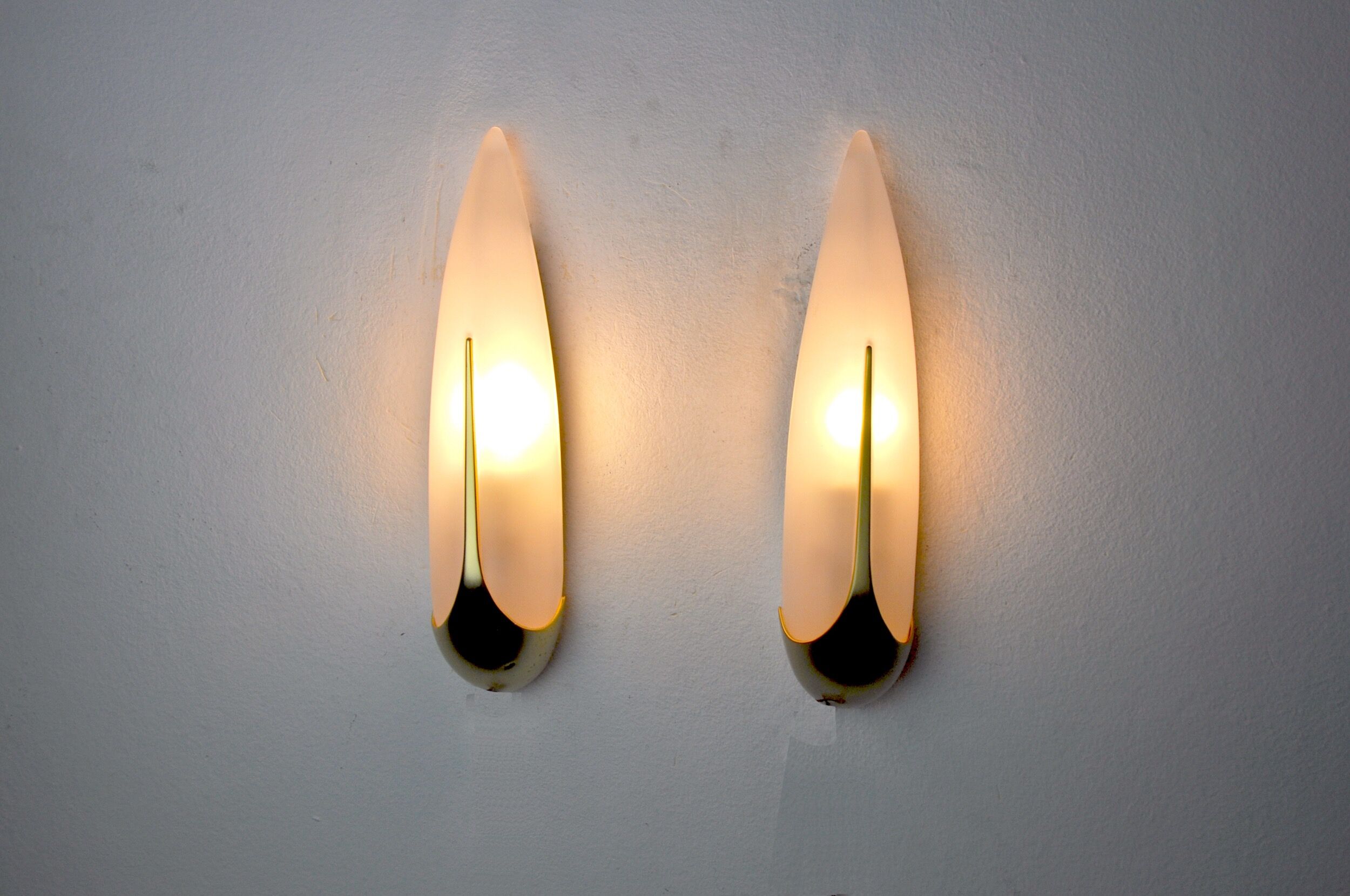 Pair of sconces "ears" idearte spain 1980