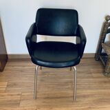 Fauteuil noir vintage