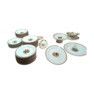 Service de porcelaine creil montereau,