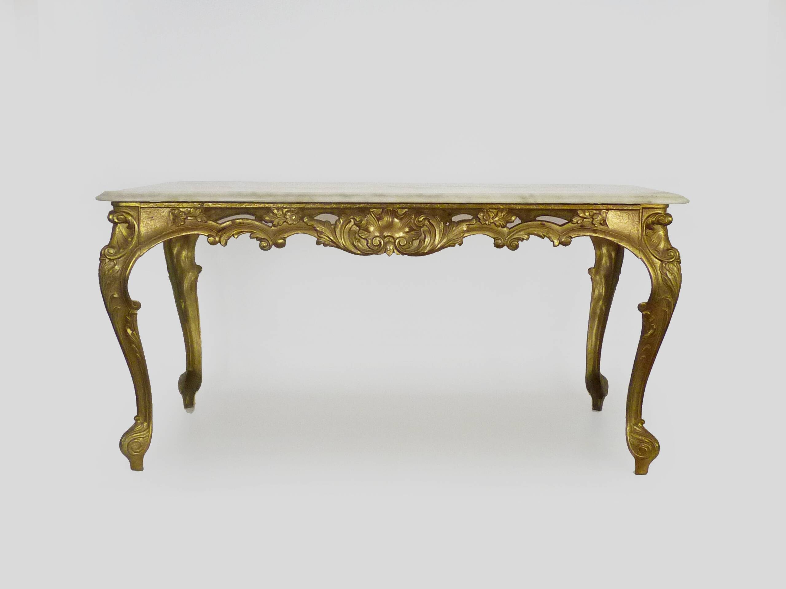 Table basse structure en laiton et plateau en marbre. Années 60