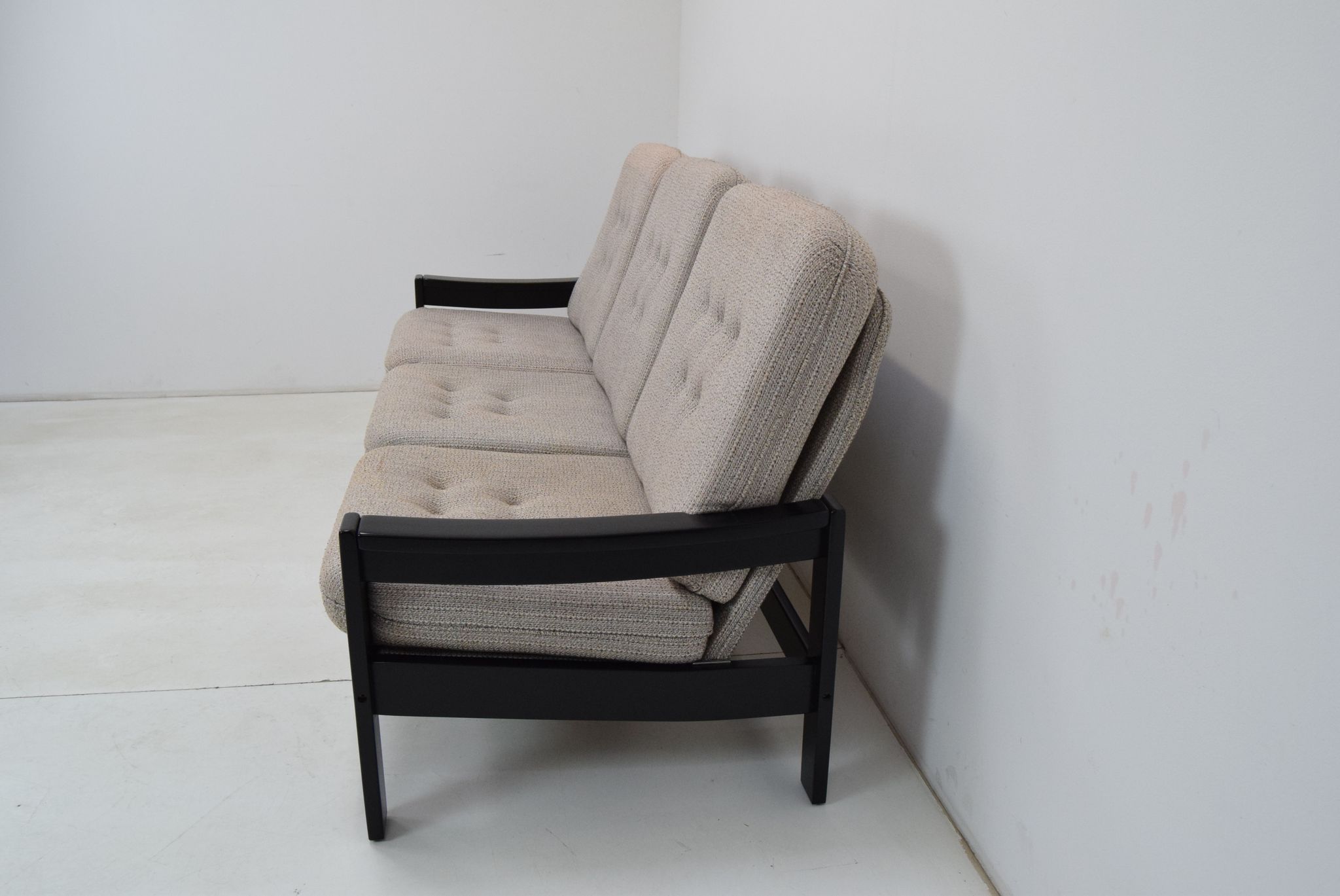 Three seater sofa/leda lux,1980's.