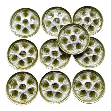 Set of 10 Moulin de Loups oyster plates