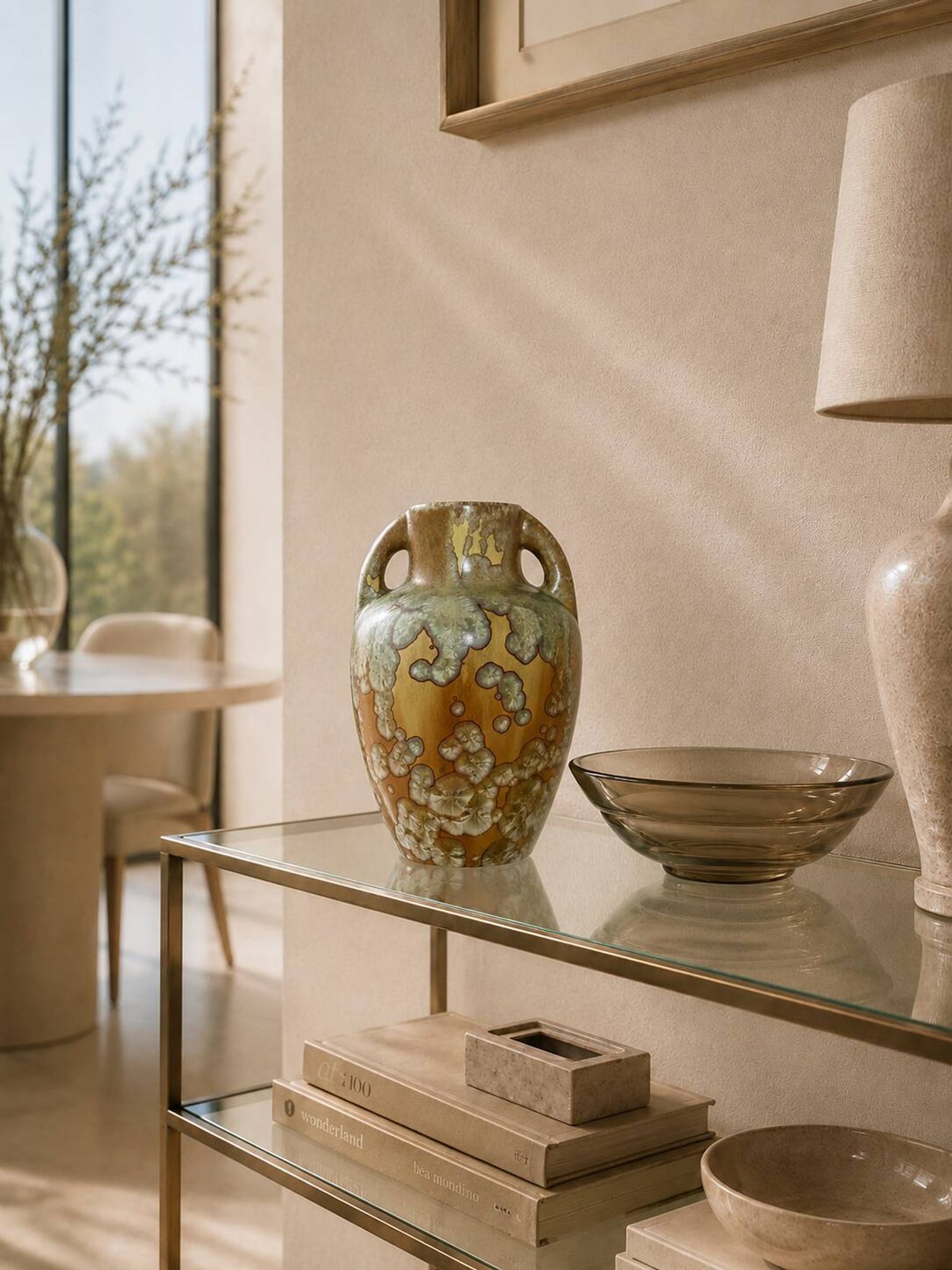 Vase en céramique à émail cristallisé irisé, deux anses, pièce décorative