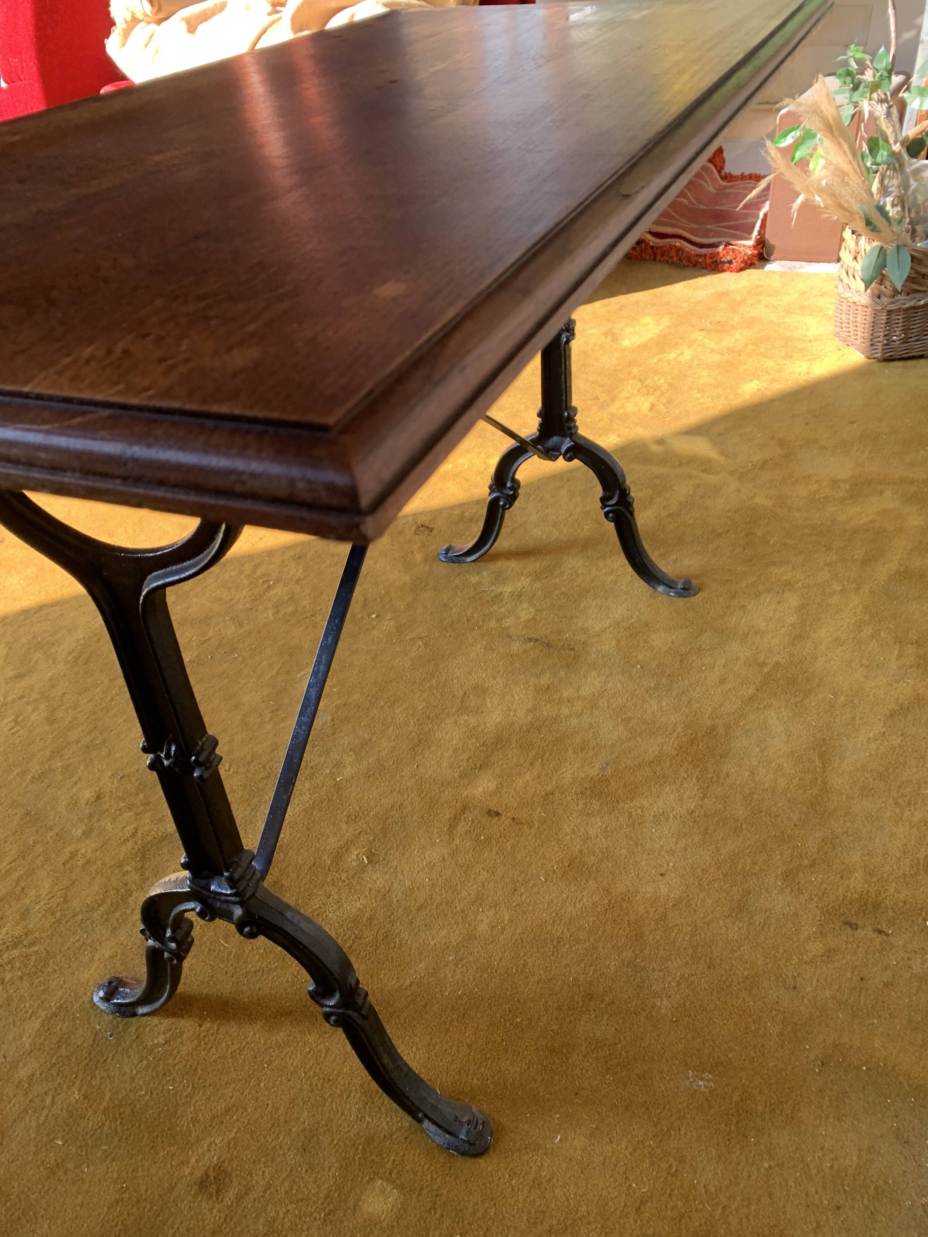 Bistro table for 4 people