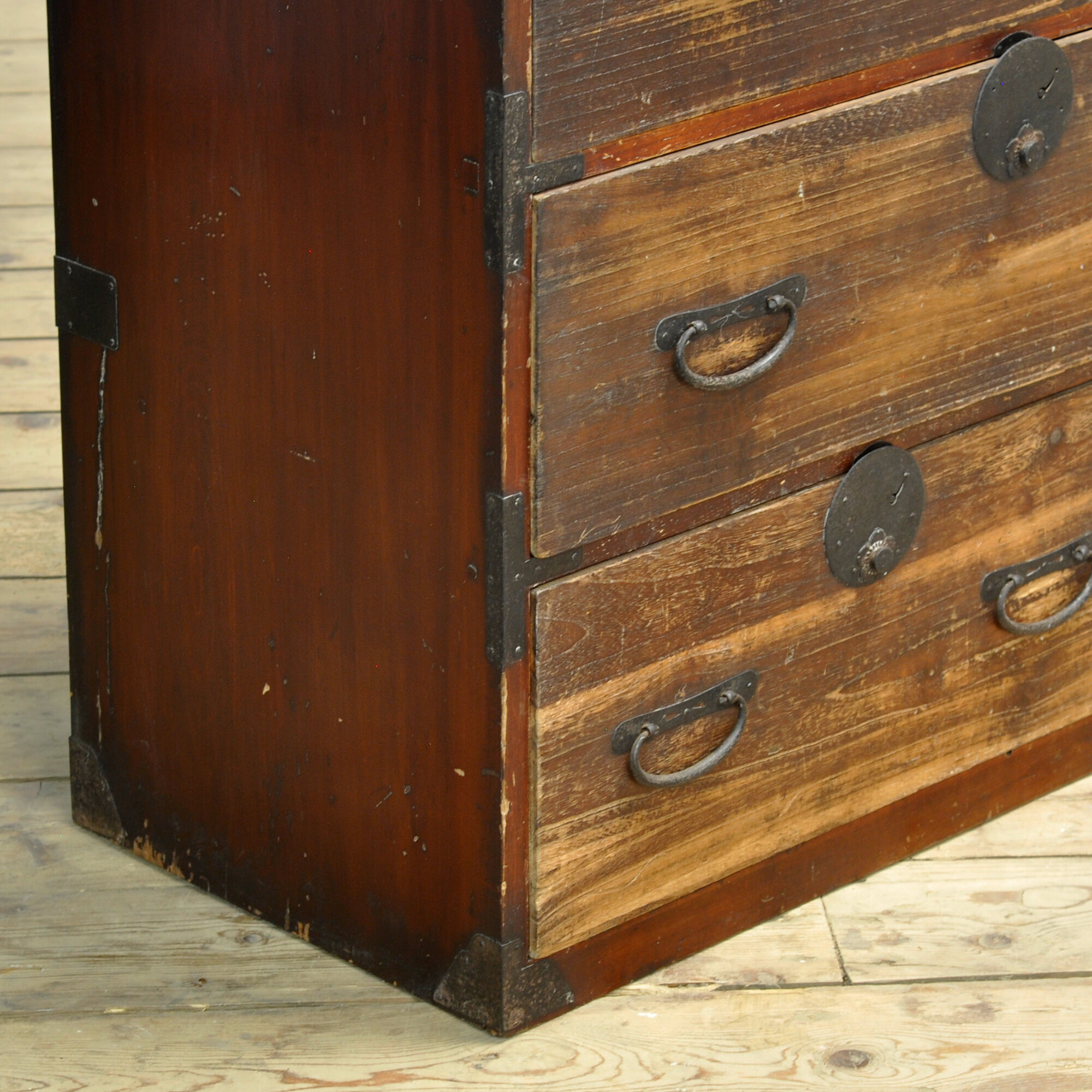 Commode Tansu japonaise, vers 1870
