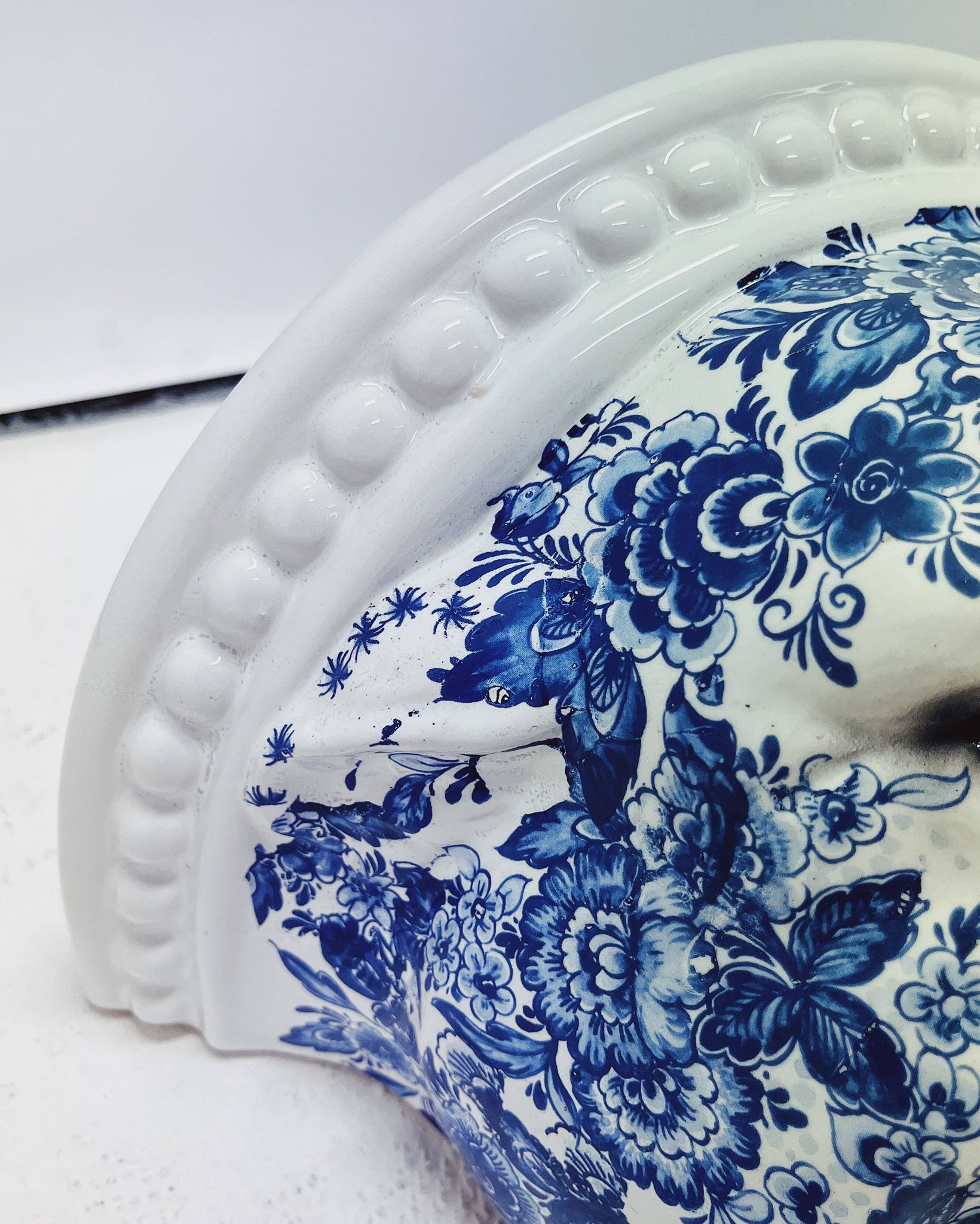 Étagère murale Panther en céramique bleu Delft
