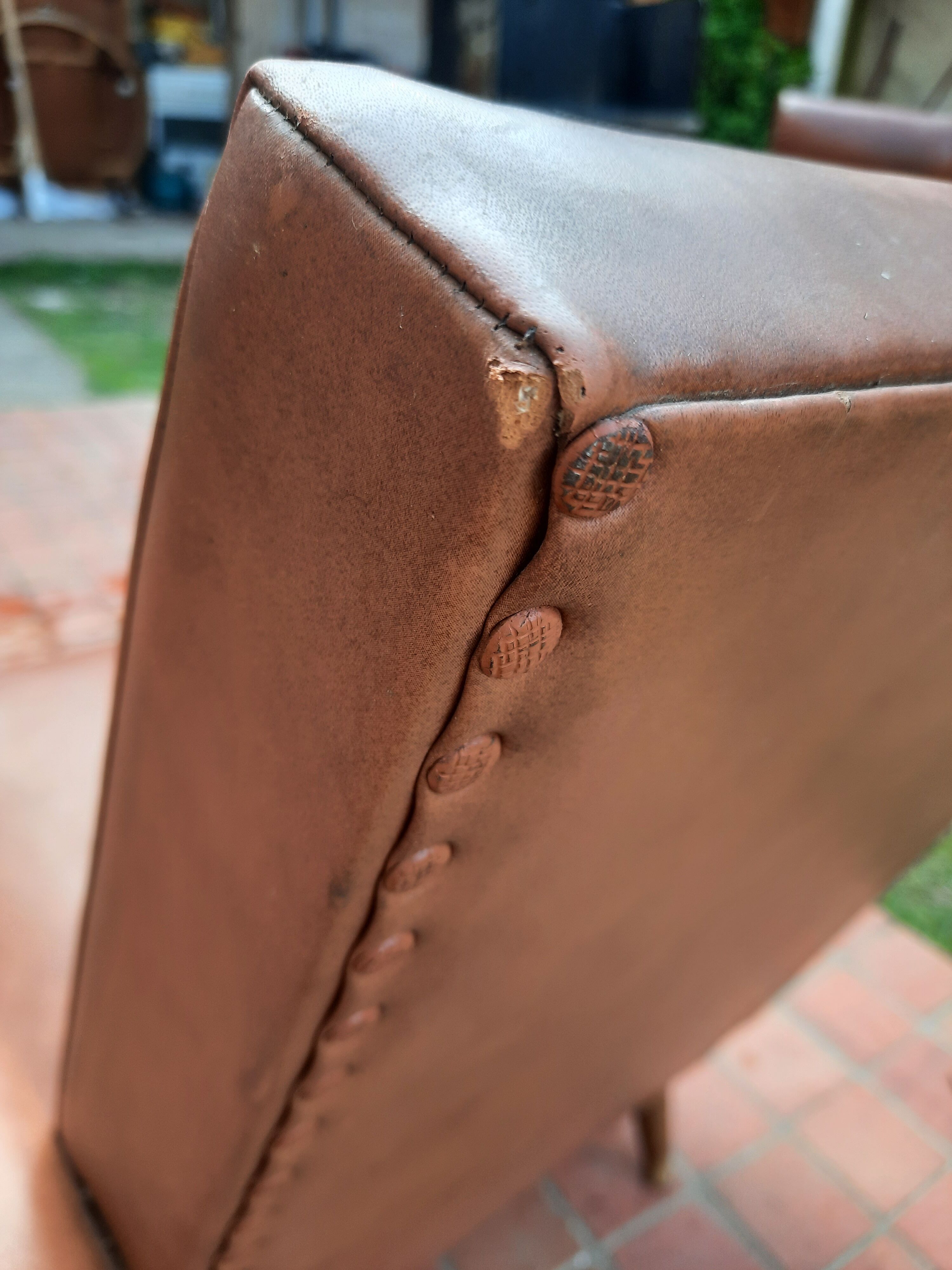 Pair of Skai armchairs in the year 50