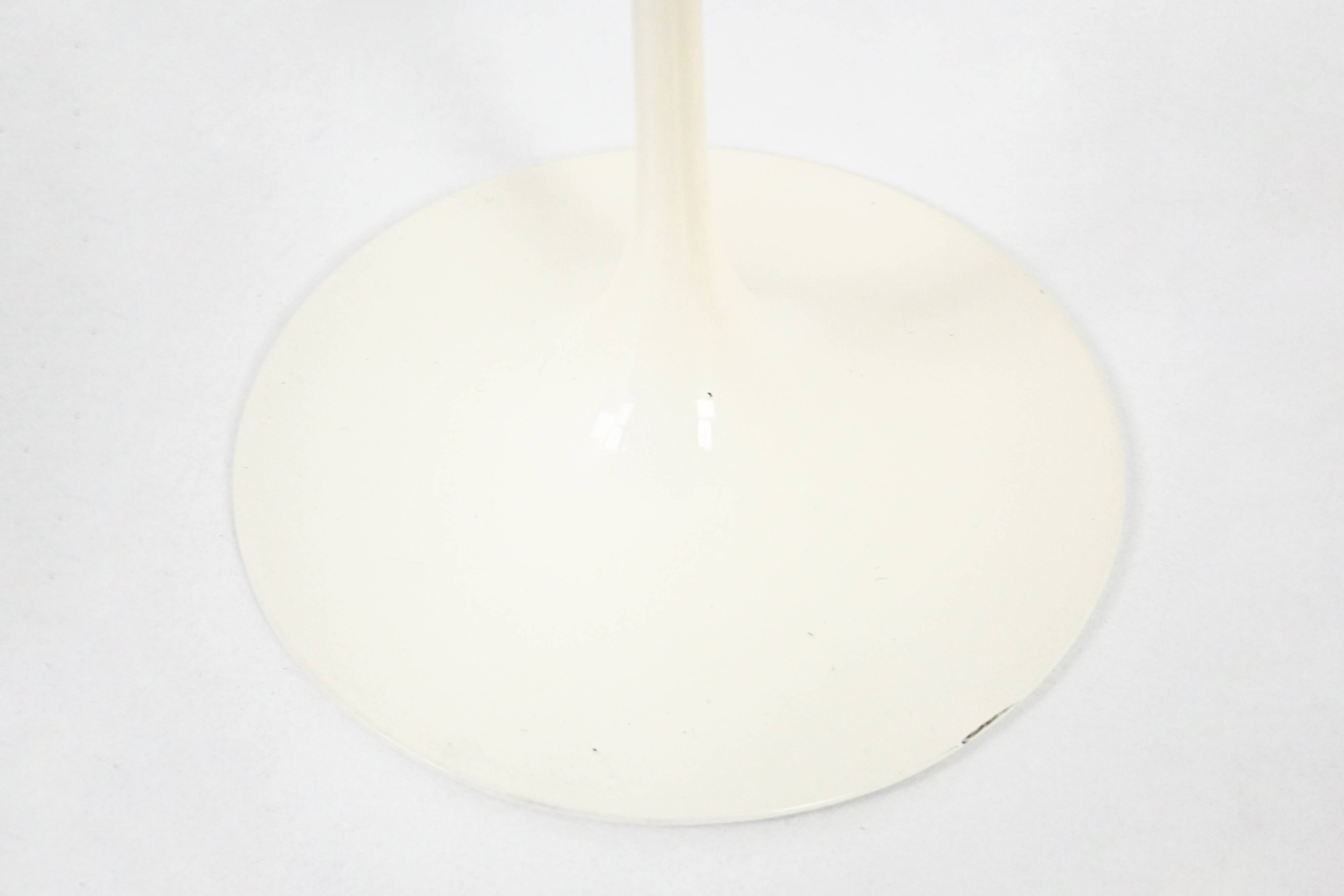 Oval side table by Eero Saarinen for Knoll International, 1960s