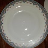 Raynaud et cie service de 7 assiettes et 2 plats