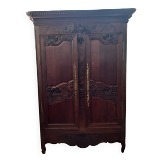 Armoire ancienne