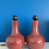 Dark pink table lamp