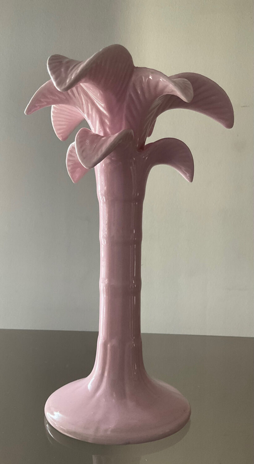 Vintage palm candle holder in pink glazed ceramic