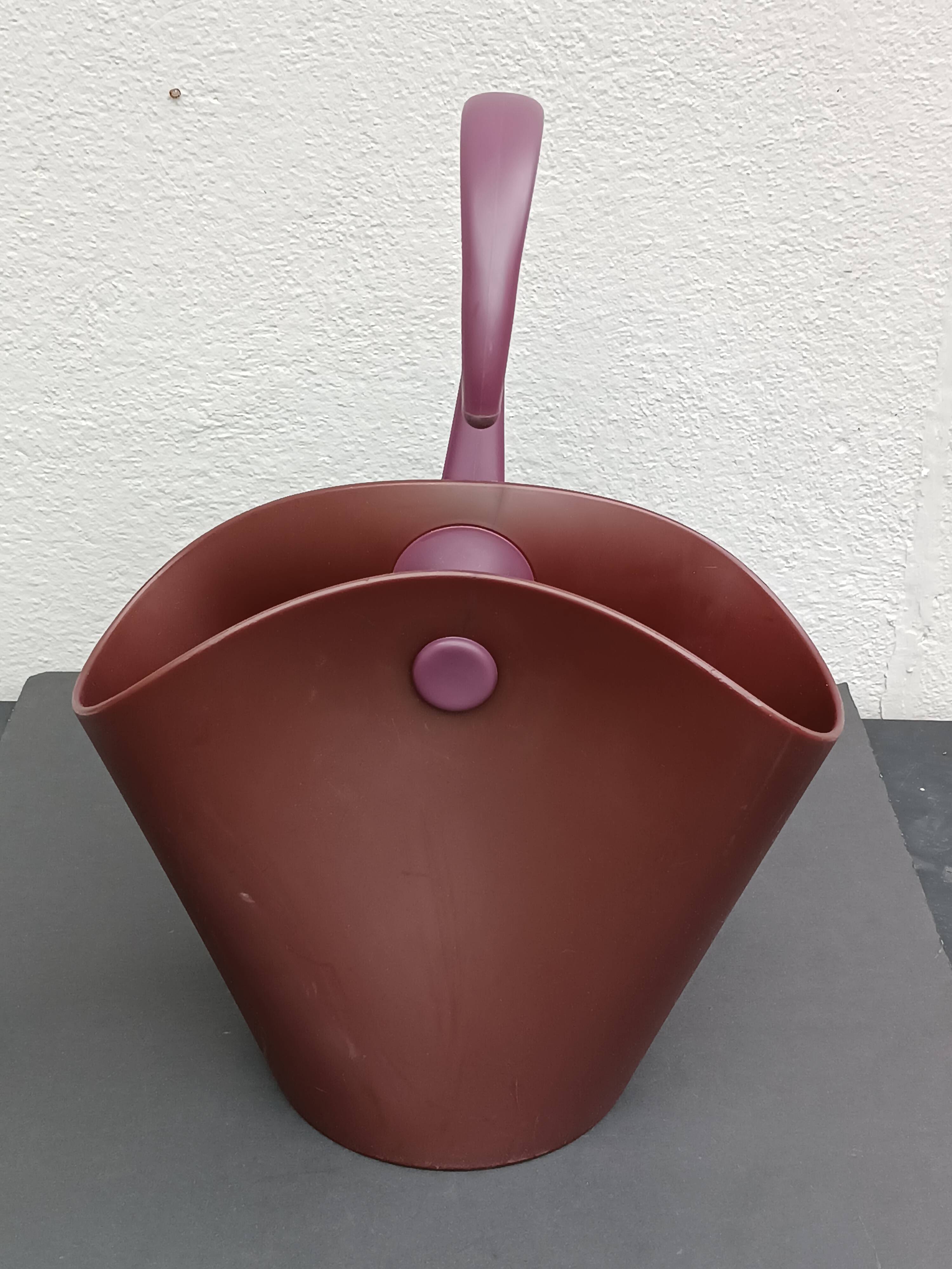 Champagne Bucket Chiringuito Cooler Alessi by Ron Arad 2004