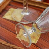 Plateau en bois et verre