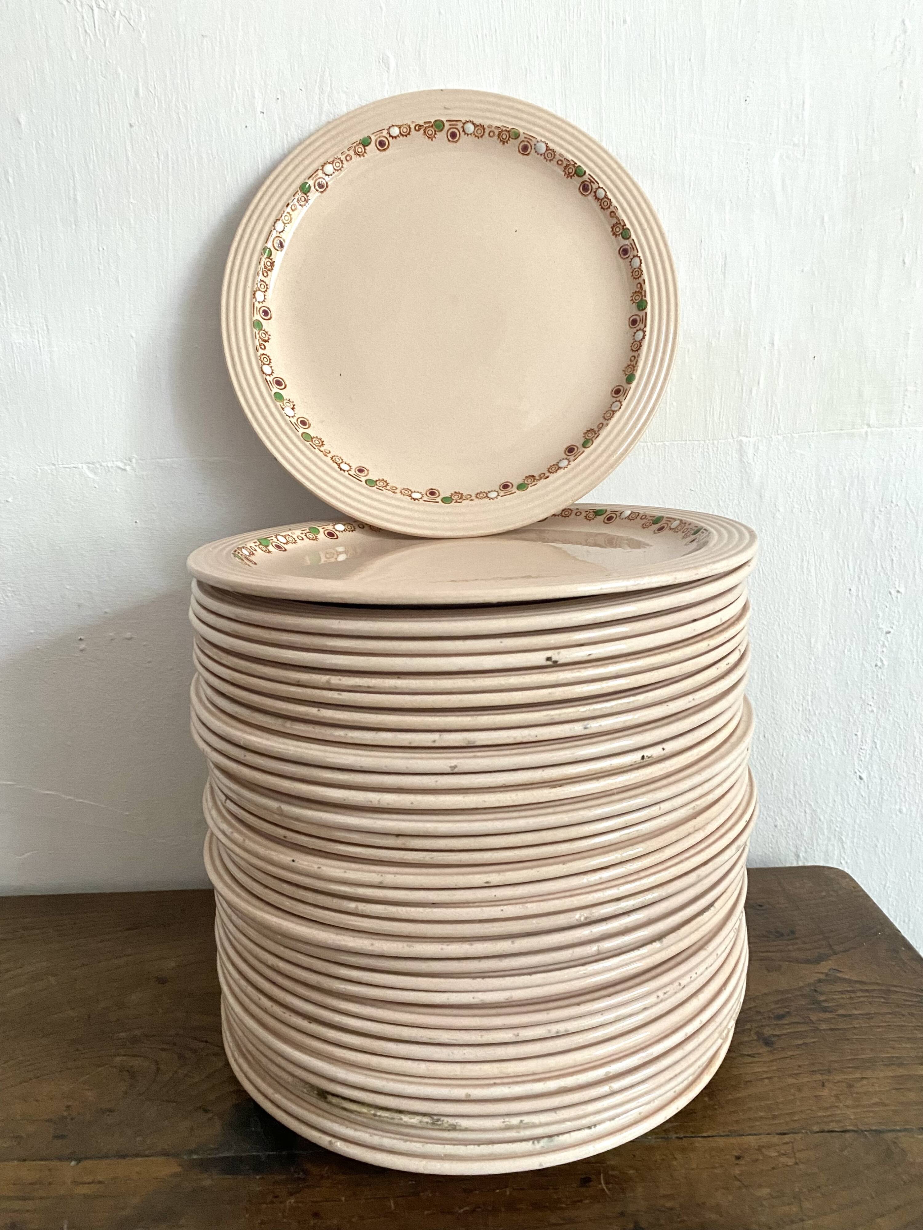 Longwy Betty model dinner plates