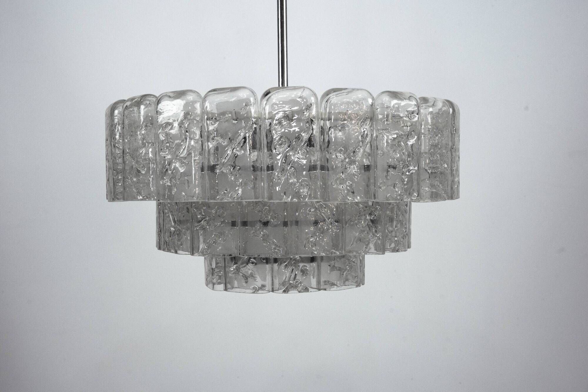 Vintage Italian chandelier attributed to Vistosi, Italy 1960s.