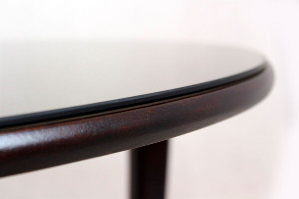 Table basse ronde en bois restaurée, Tchécoslovaquie, années 1970