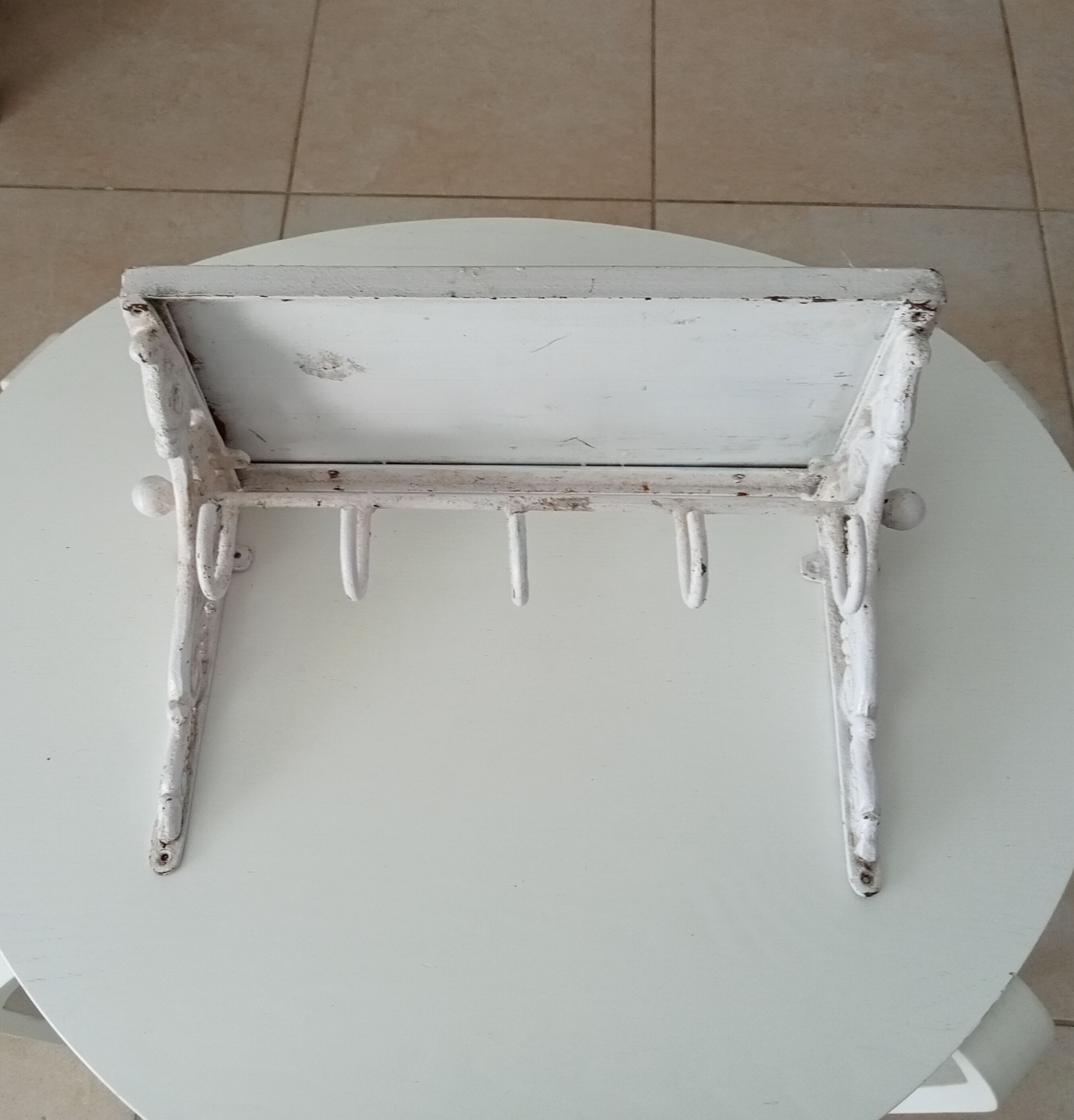 Old coat rack in cast iron and wood, 20s/30s