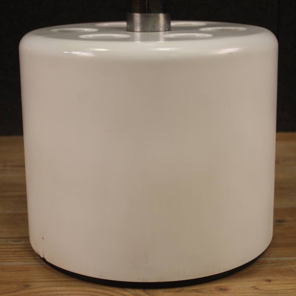 Coat stand design by Lucci and Orlandini from the 70s