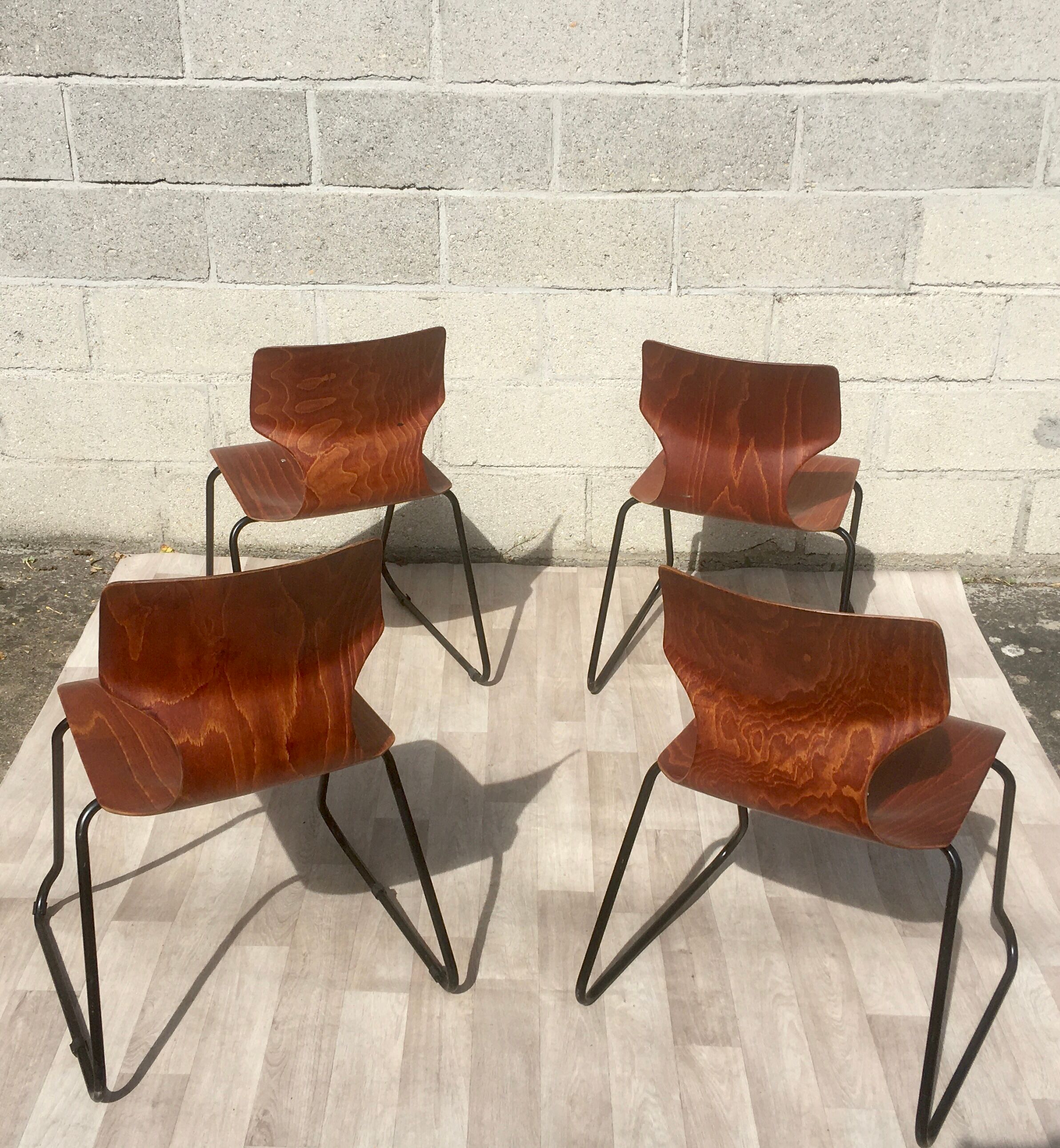 Set of 6 vintage sled chairs