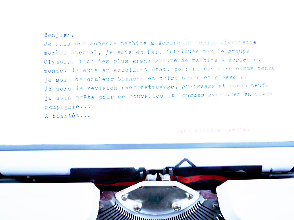 Olympiette special olympia typewriter