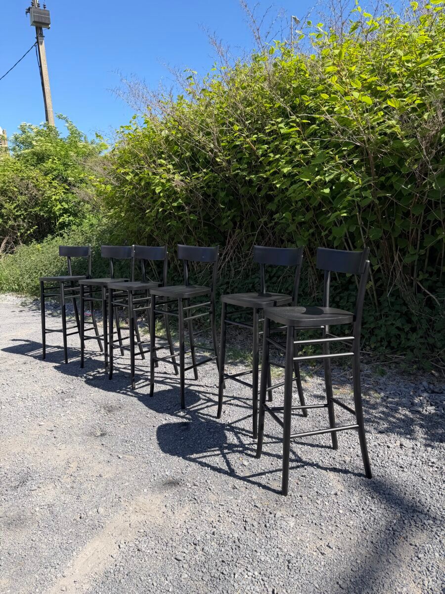 Suite de 6 tabourets de bar