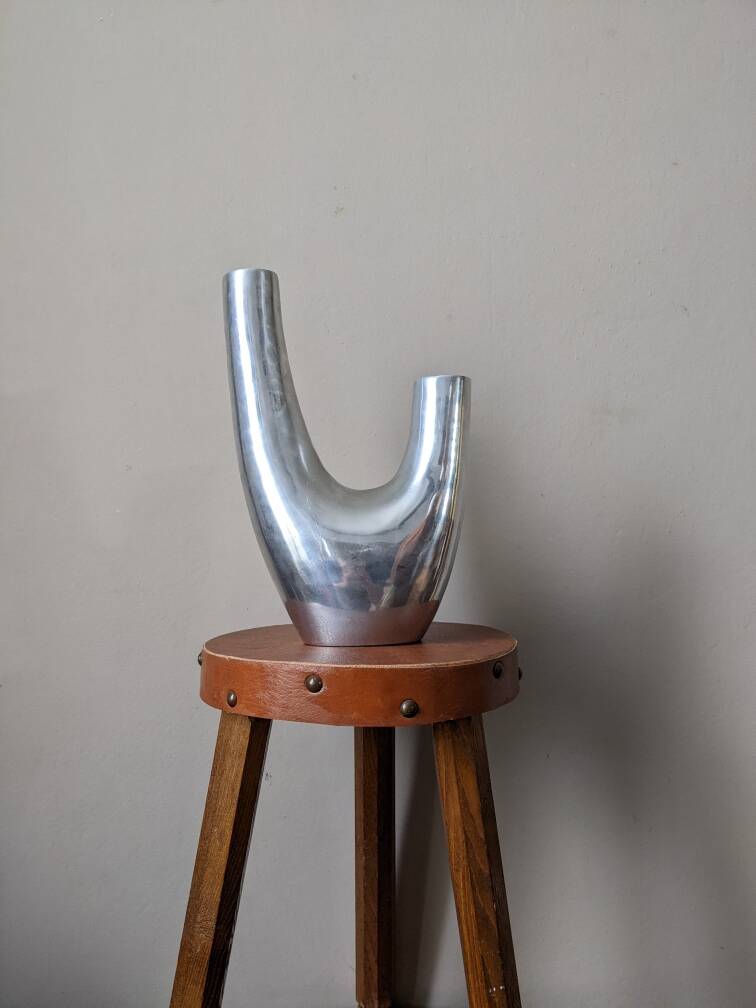 Vase fonte d'aluminium design contemporain décoration alternative années 80