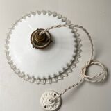 White opaline suspension