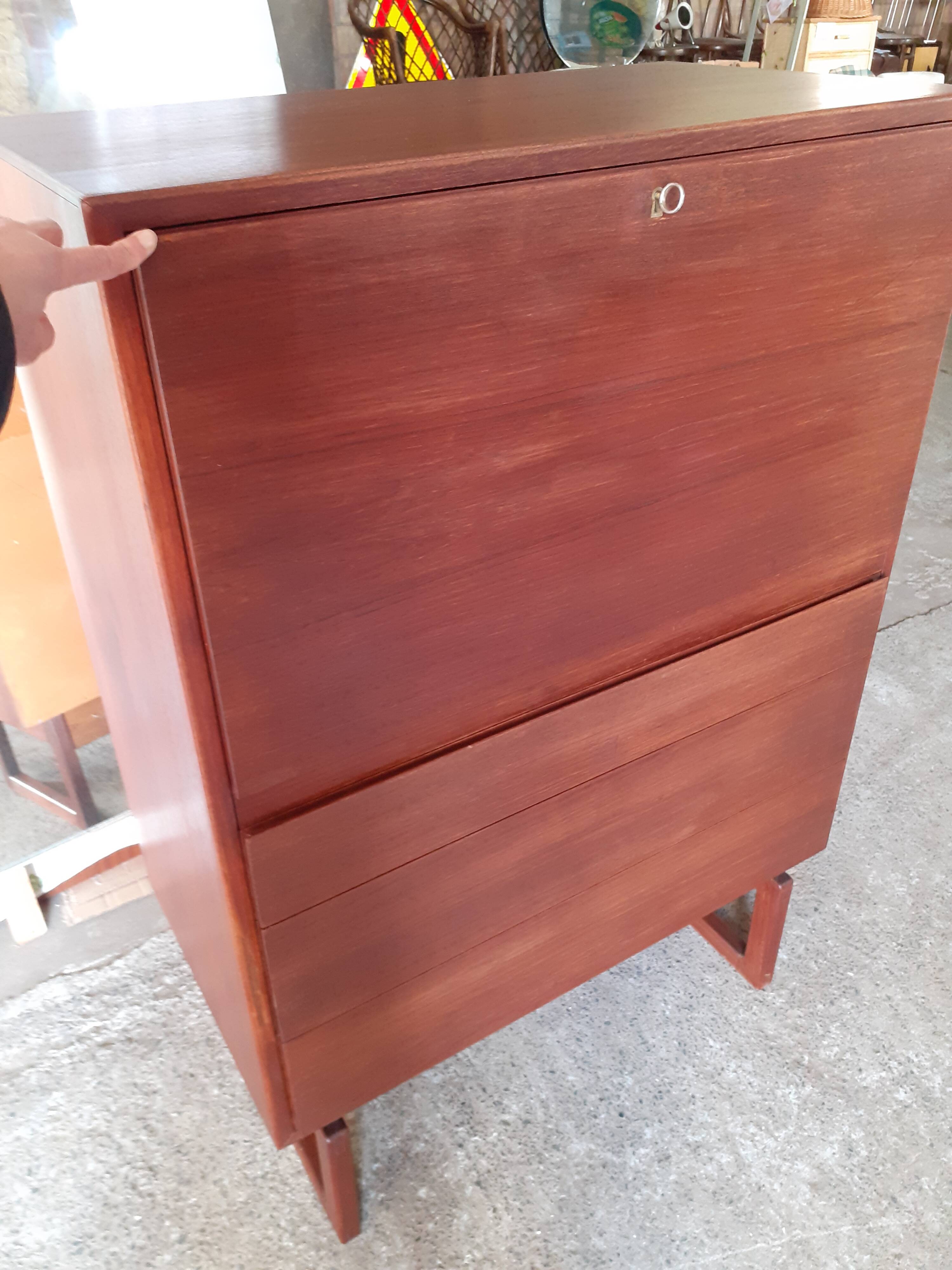 Secretary furniture