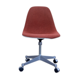 Charles and Ray Eames' office chair for Herman Miller 1960