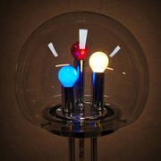 Vintage Italian Space Age floor lamp chrome and glass (70s)