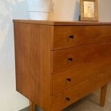 Vintage oak chest of drawers