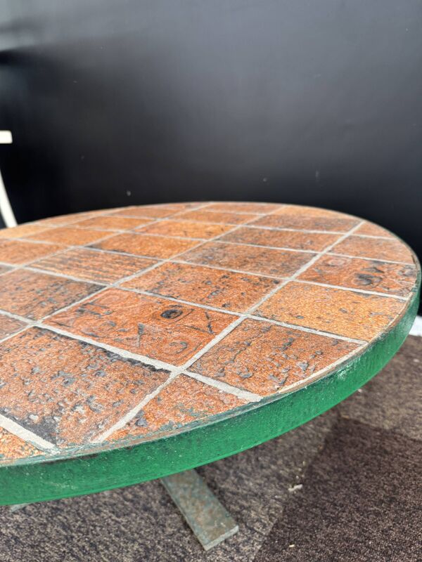 Table basse Jean Jaffeux – Céramique émaillée et piétement métal