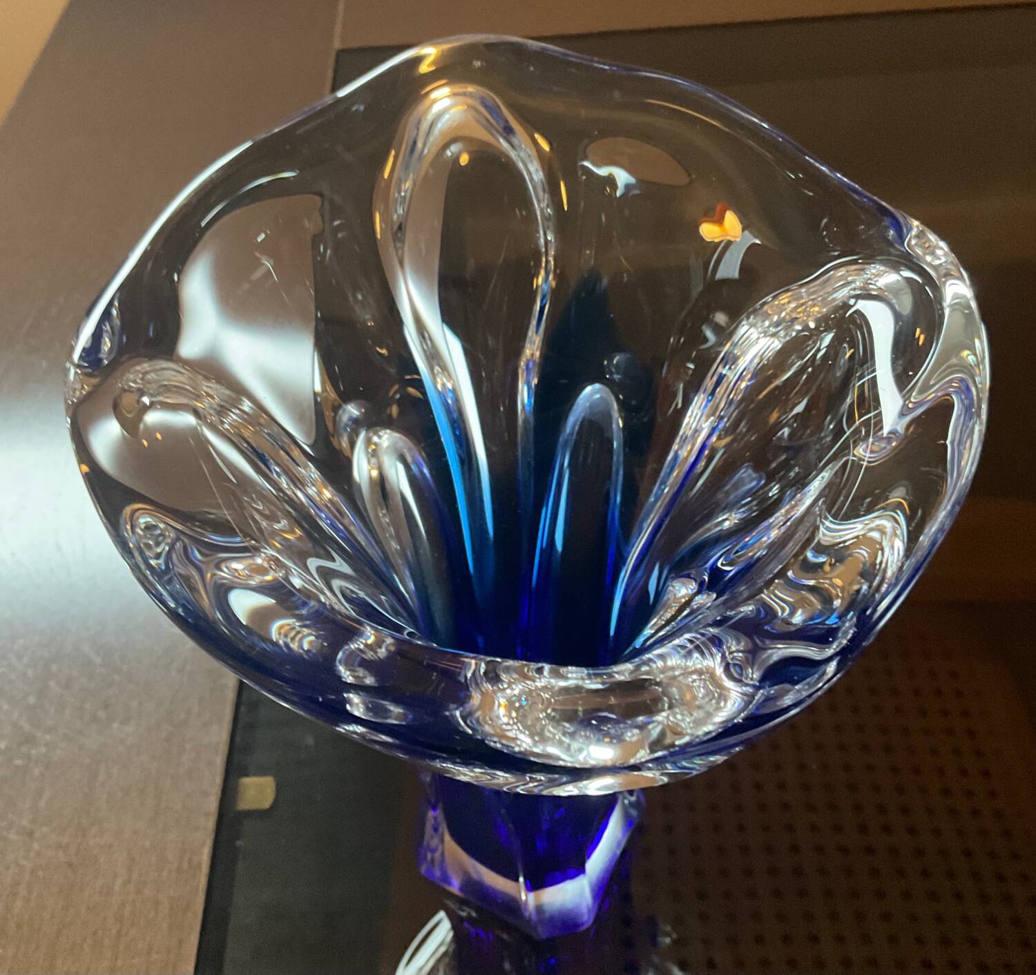 Two-tone glass paste vase from the 70s