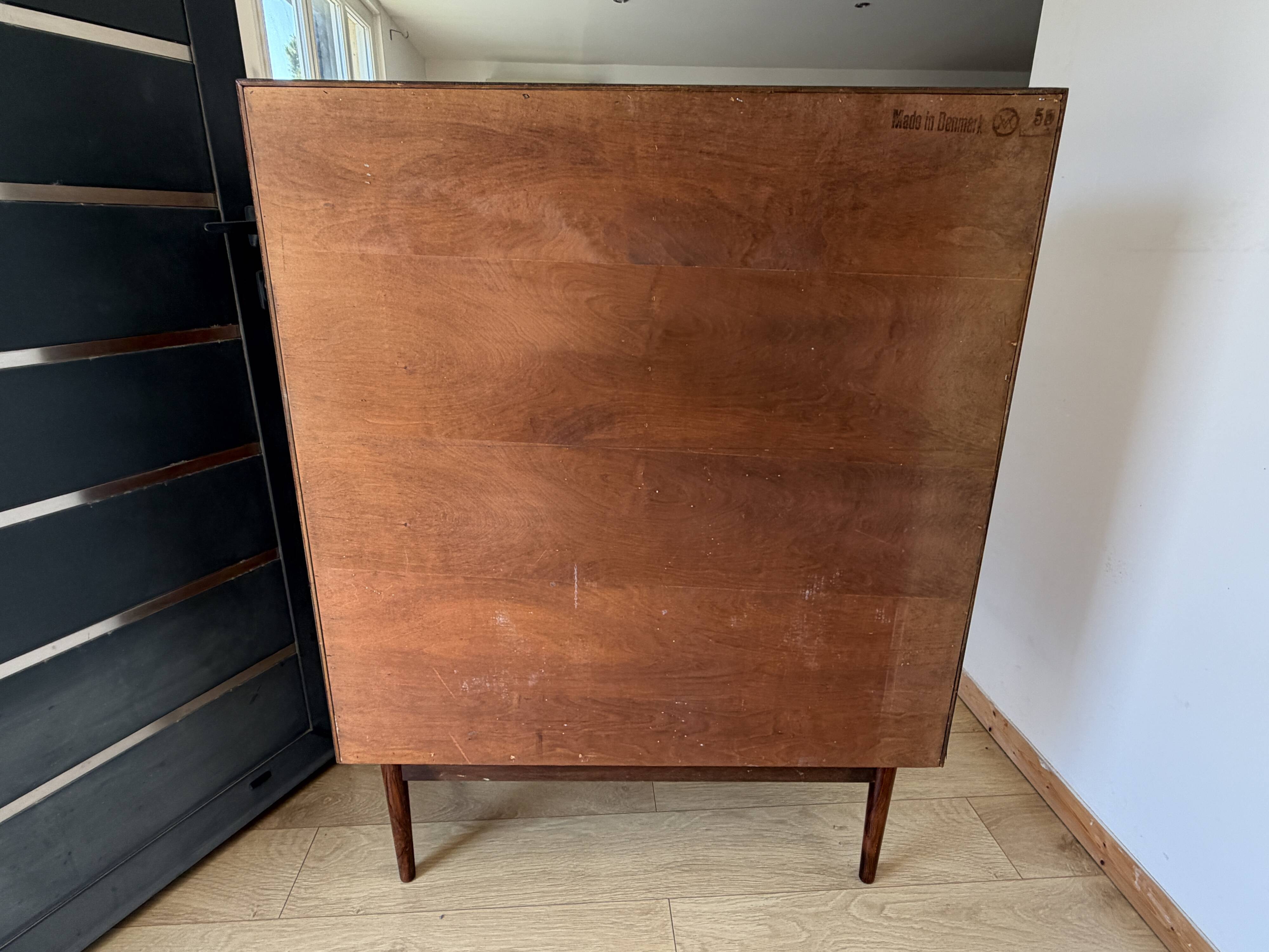 Secretary / vintage Scandinavian bar