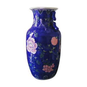 Vase en porcelaine de Chine