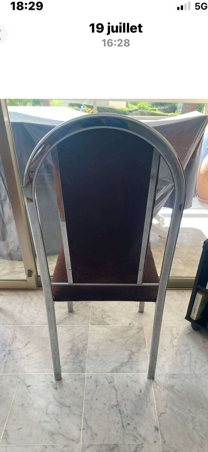 Quatre chaises chrome et velours ras marron design 70